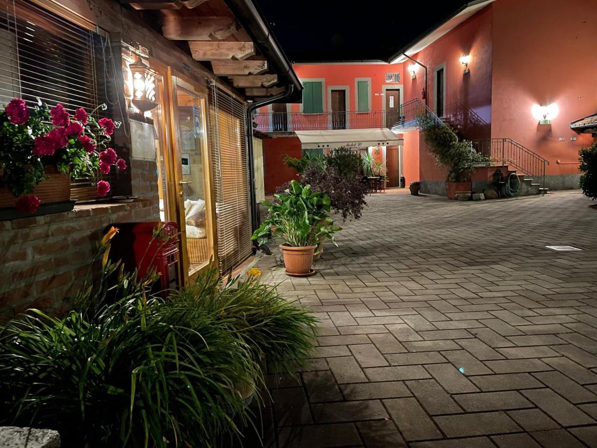Hotel-Motel70 3* San Nazzaro (Emilia-Romagna)